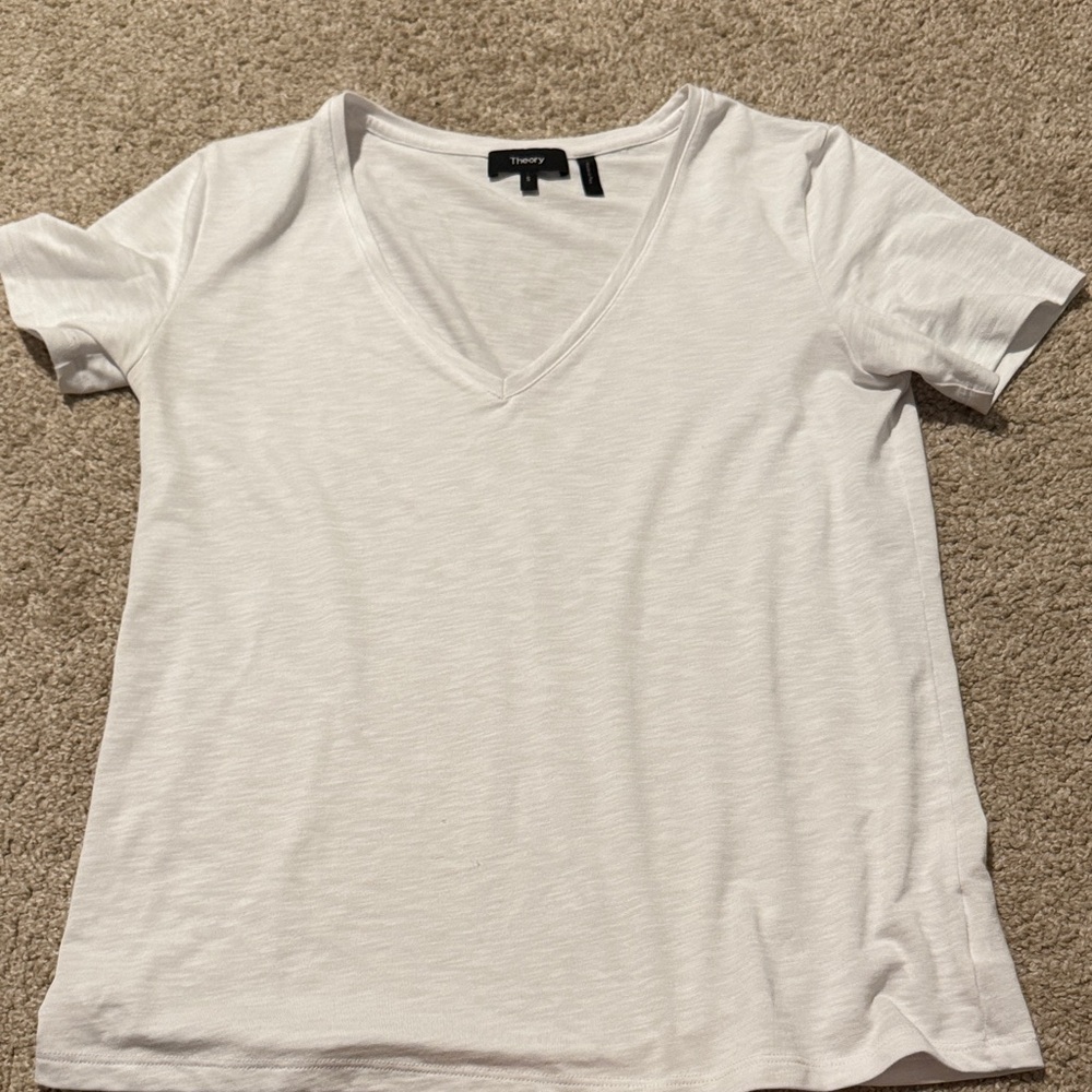 Theory Women's Classic White Short Sleeve Tee